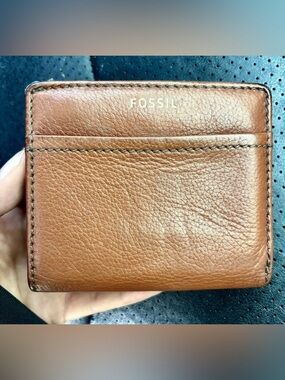 Fossil Men’s Logan Minif Bifold Wallet
